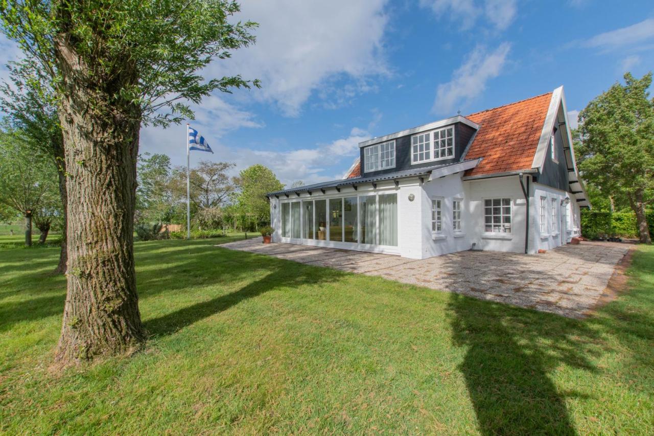 Prachtig Gelegen Vrijstaand Landhuis Hansweert 외부 사진