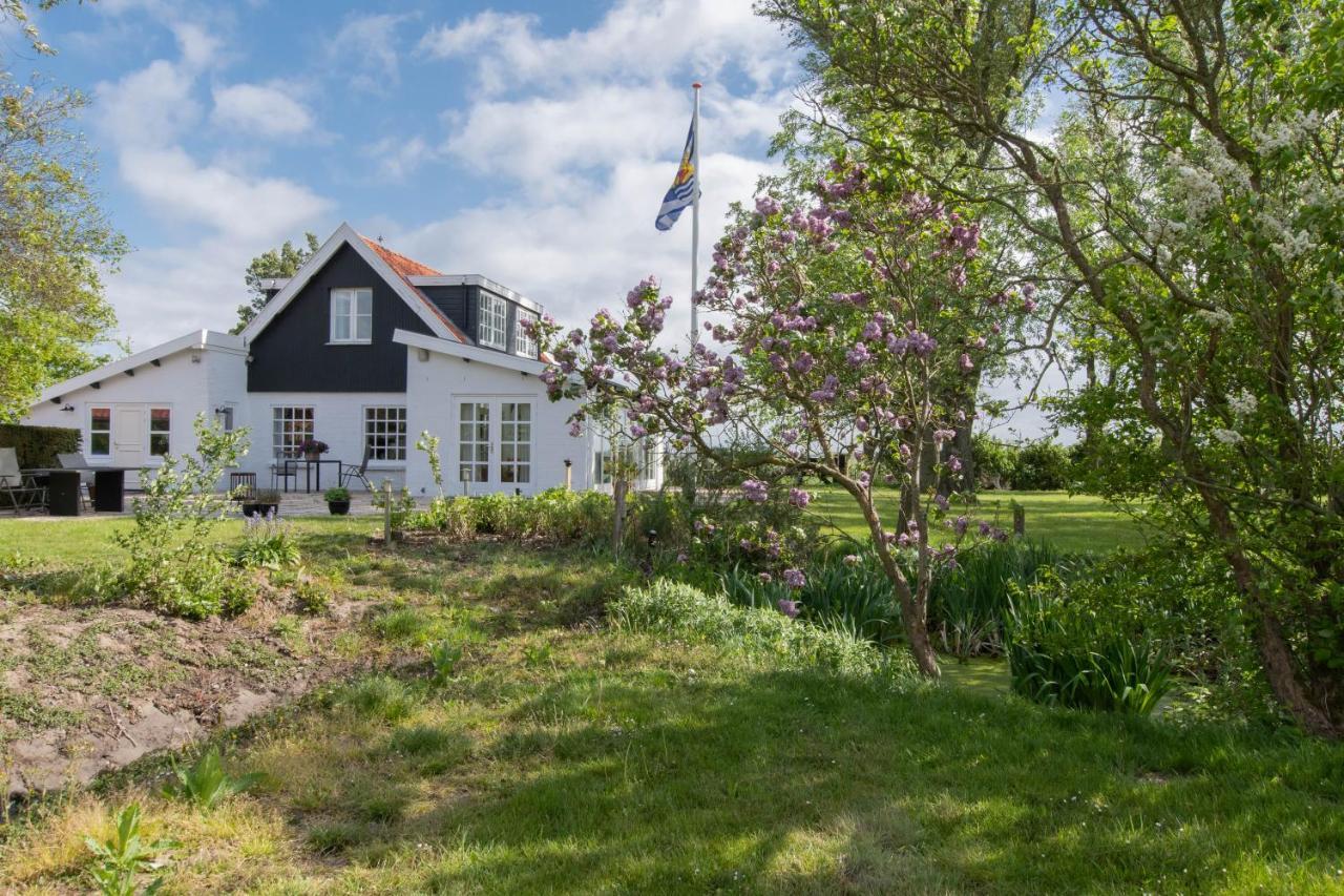 Prachtig Gelegen Vrijstaand Landhuis Hansweert 외부 사진